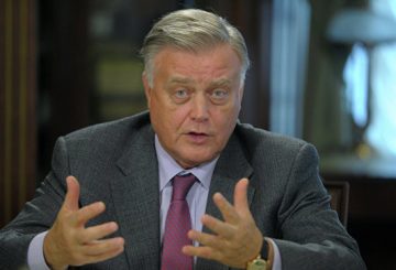 В Британии представили книгу Якунина о властных интригах и бизнесе в России