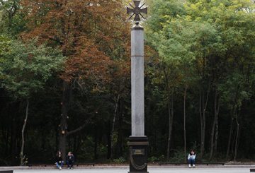 Первый в России: в Ростове-на-Дону открыт памятник «Героям Донбасса»