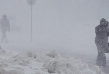 На Приморье в ближайшую неделю обрушатся три снежных циклона
