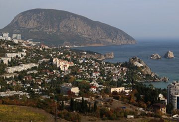 Вице-премьер Крыма раскритиковал иностранные СМИ за позицию по России