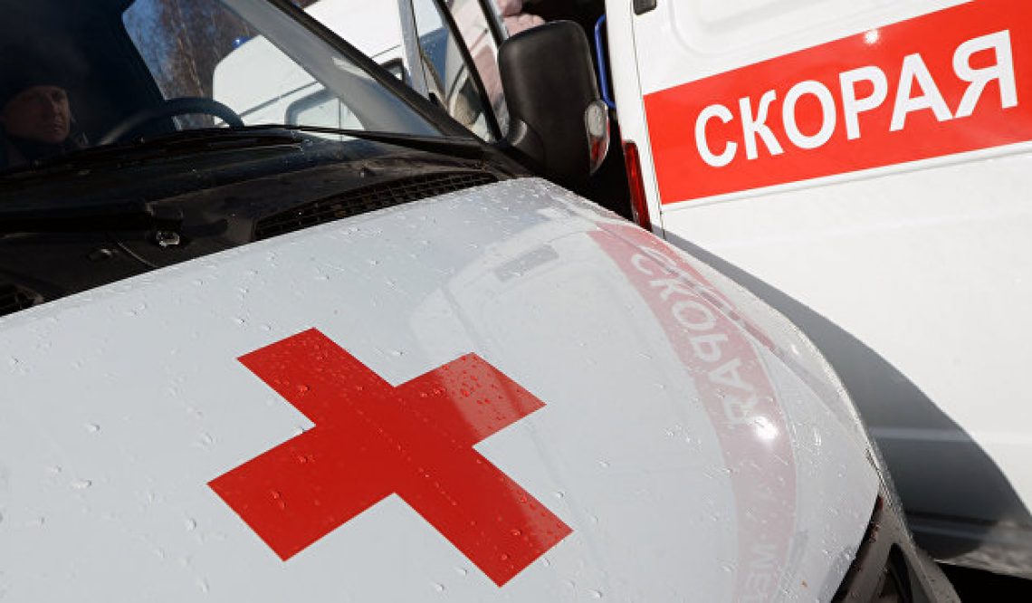 В Приморье при столкновении с грузовым поездом погиб водитель легковушки