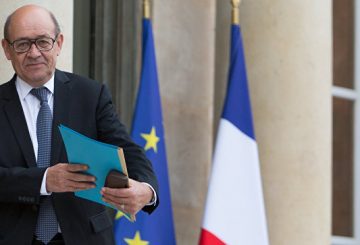 Глава МИД Франции может посетить Россию на следующей неделе