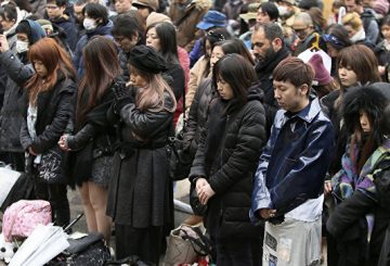 Япония почтила память погибших при землетрясении в 2011 году