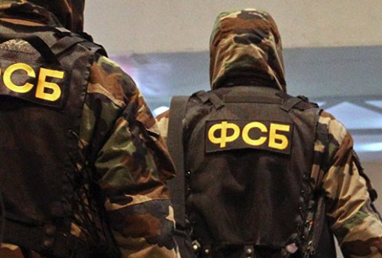 ФСБ предотвратила вывод за рубеж 150 тысяч долларов из Томска
