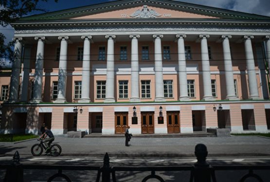 Мосгордума обсудит продление работы избирательных участков на два часа