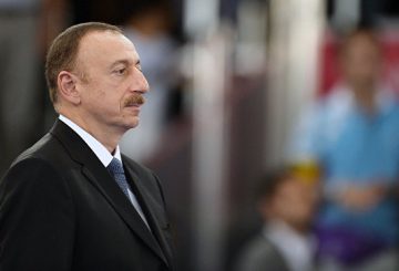 Президент Азербайджана прибыл с визитом в Россию