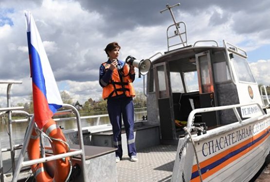 Под Челябинском после ЧП с лодкой спасатели нашли утонувшего мужчину