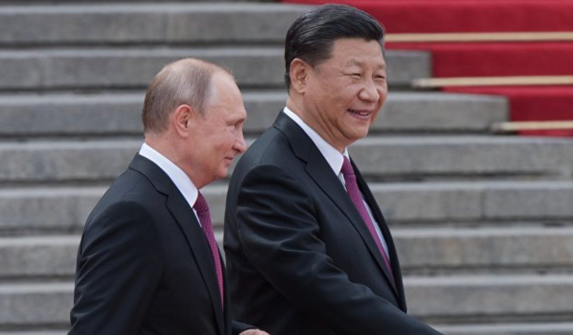 Китай готов сотрудничать с Россией для сохранения сделки по Ирану