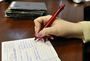 Путин: надо стимулировать бизнес нанимать граждан предпенсионного возраста