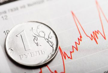 Рубль перешел к росту против доллара и евро во время выступления Путина