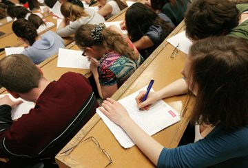 Три российских вуза вошли в топ-100 рейтинга RUR по естественным наукам
