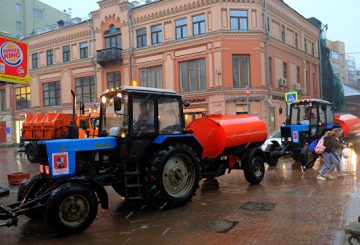 В Москве в понедельник ожидается прохладная погода с дождем