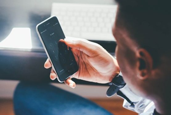 В России планируют оповещать о долгах по SMS