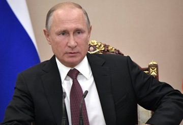 Путин подписал законы о международных договорах с Алжиром и Лаосом