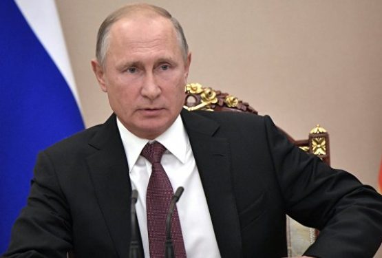 Путин подписал законы о международных договорах с Алжиром и Лаосом