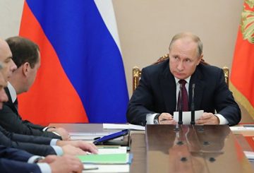 Путин подписал закон о приграничном сотрудничестве с Польшей и Латвией