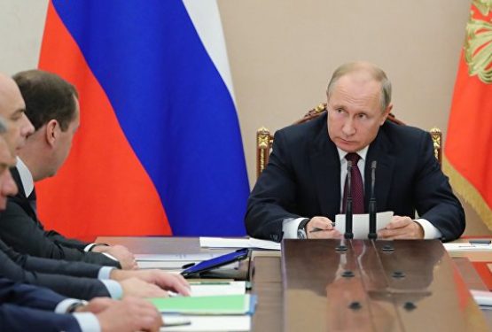 Путин подписал закон о приграничном сотрудничестве с Польшей и Латвией