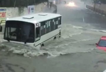 В Краснодарском крае обвалился участок моста на федеральной трассе